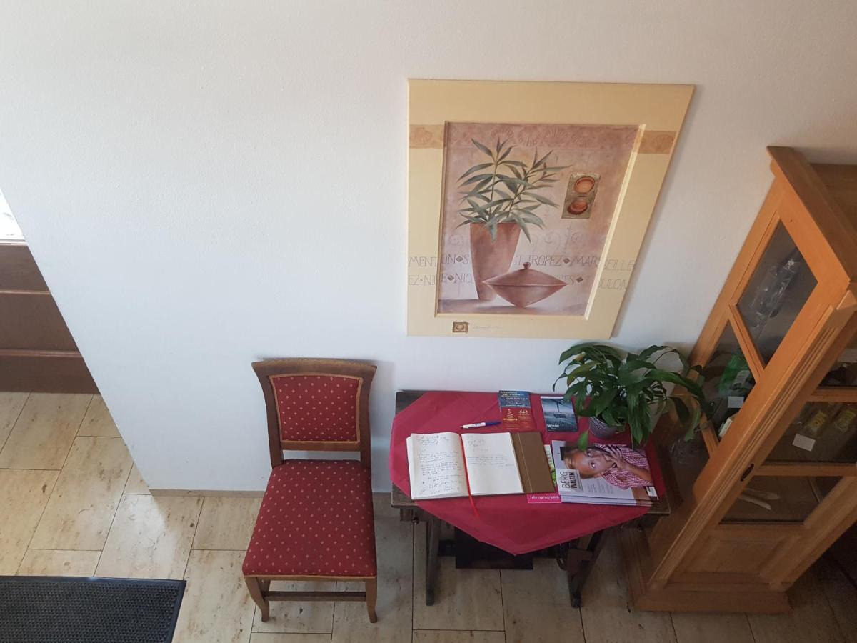 Bed & Breakfast La Ristorante Pizzeria Garni